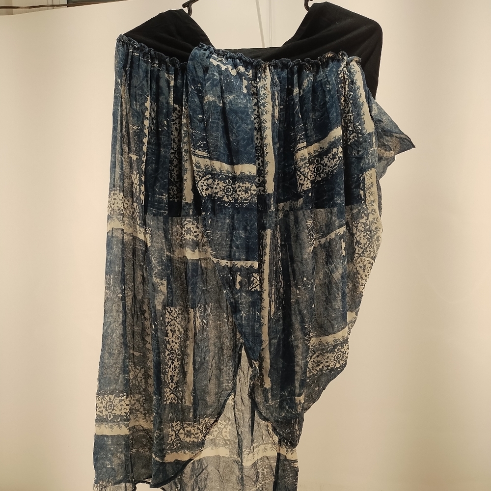 Free People skirt, sheer, size Medium.